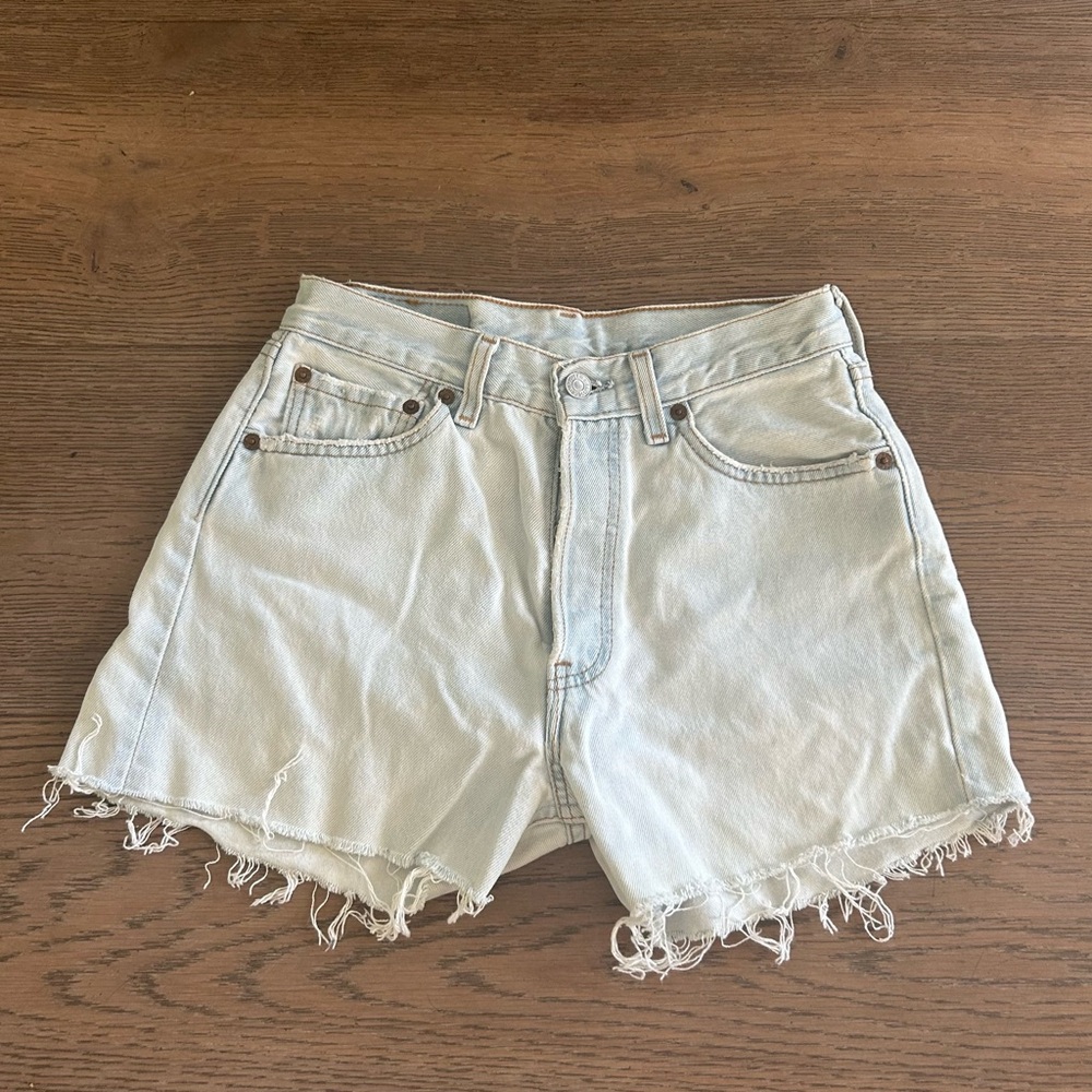 Levi’s vintage cut off shorts high rise 25